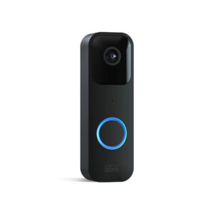 Shows a product image of the Bilnk smart doorbell, a great solution for an apartment video doorbell - techgoodandbad.com